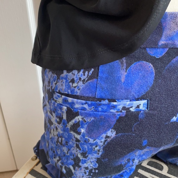 Banana Republic Sloan - size 6 - Picture 8 of 11